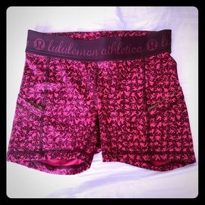 Lululemon bike shorts size 4